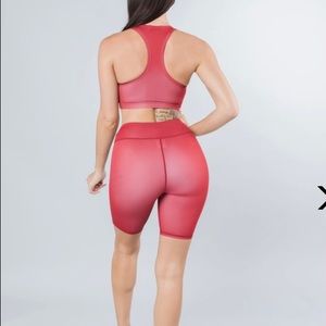 Red Milano set